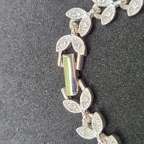 Napier Purple Necklace and Bracelet Set - Picture 7 of 7